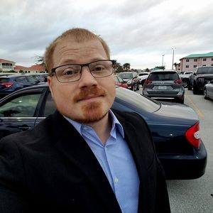 Meet your Posher, Thomas